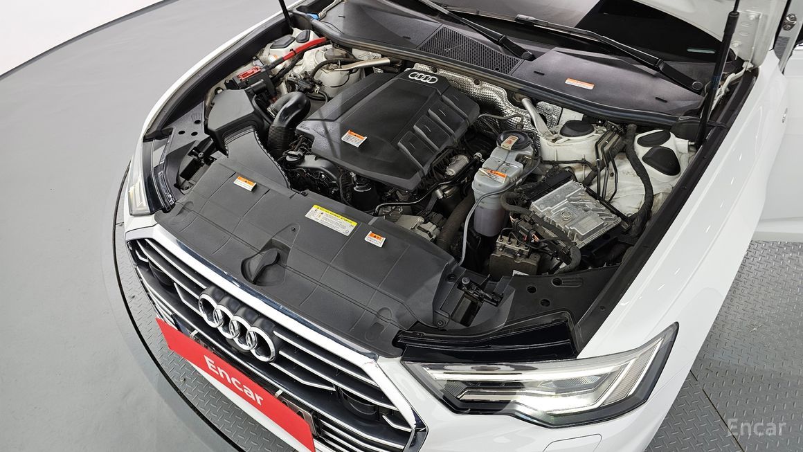 Audi A6 - фото 5