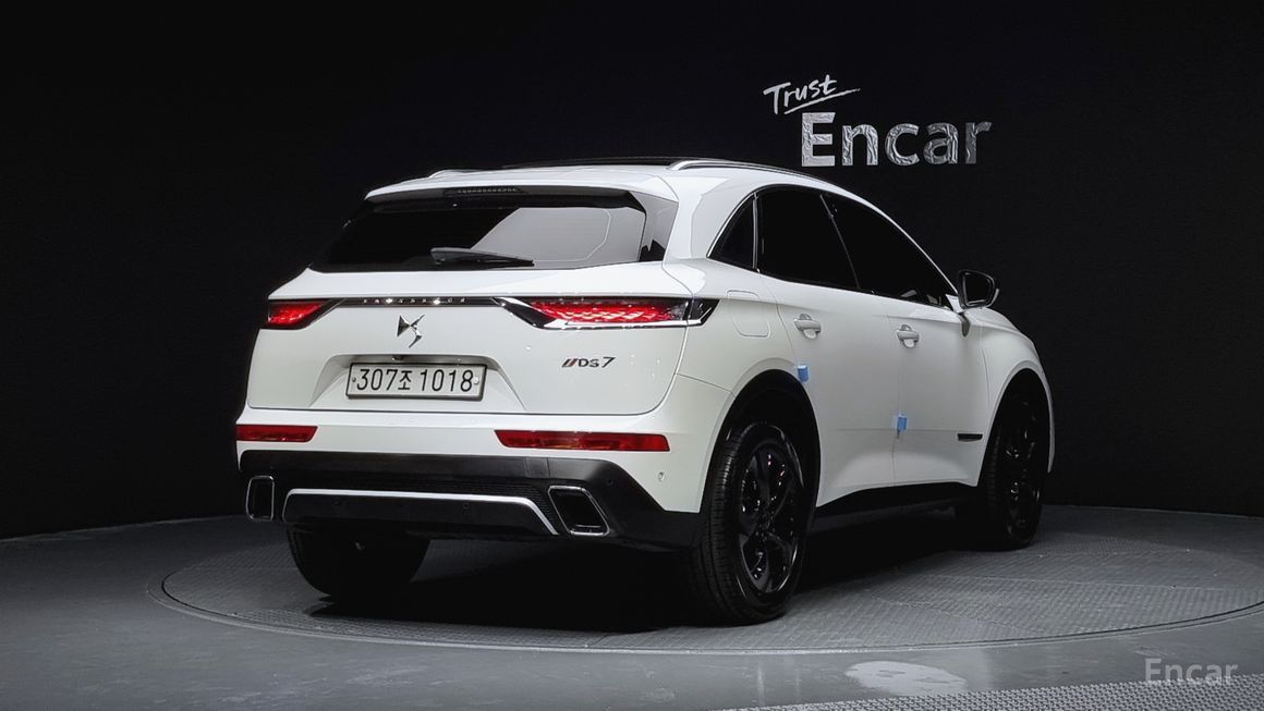 Citroen / DS DS7 - фото 1