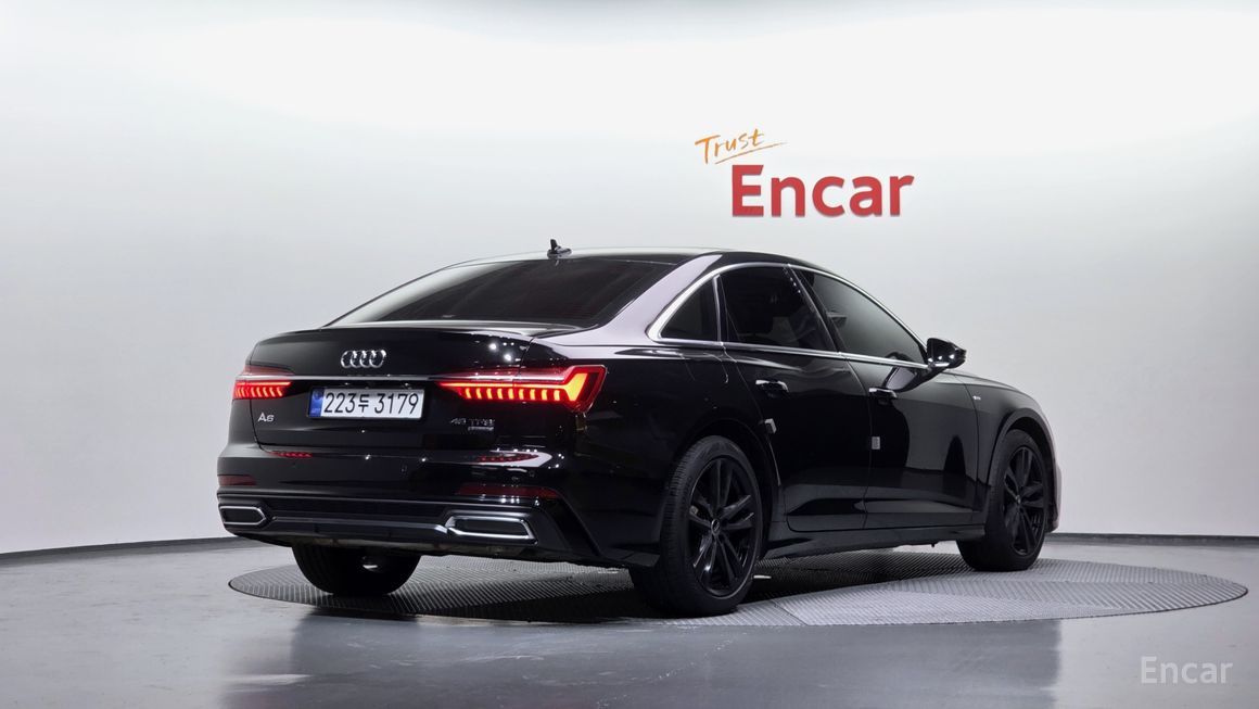 Audi A6 - фото 1