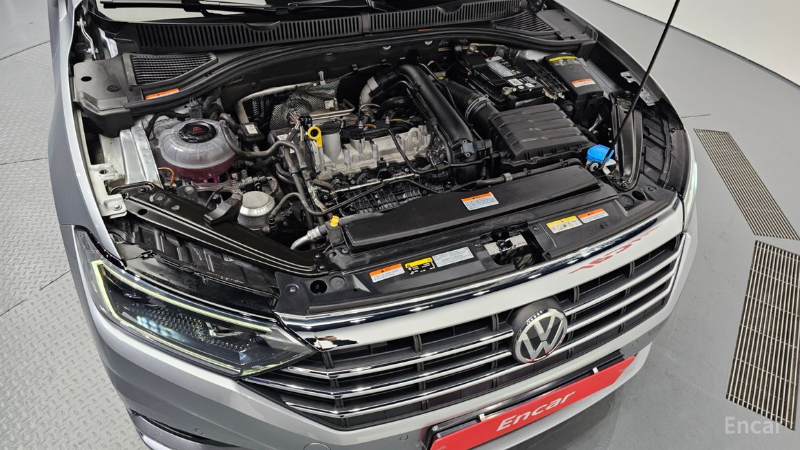 Volkswagen Jetta - фото 5