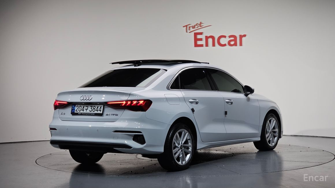 Audi A3 - фото 1