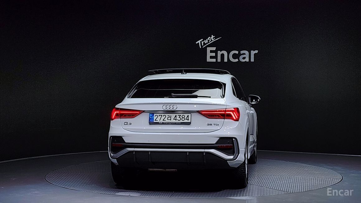 Audi Q3 - фото 3