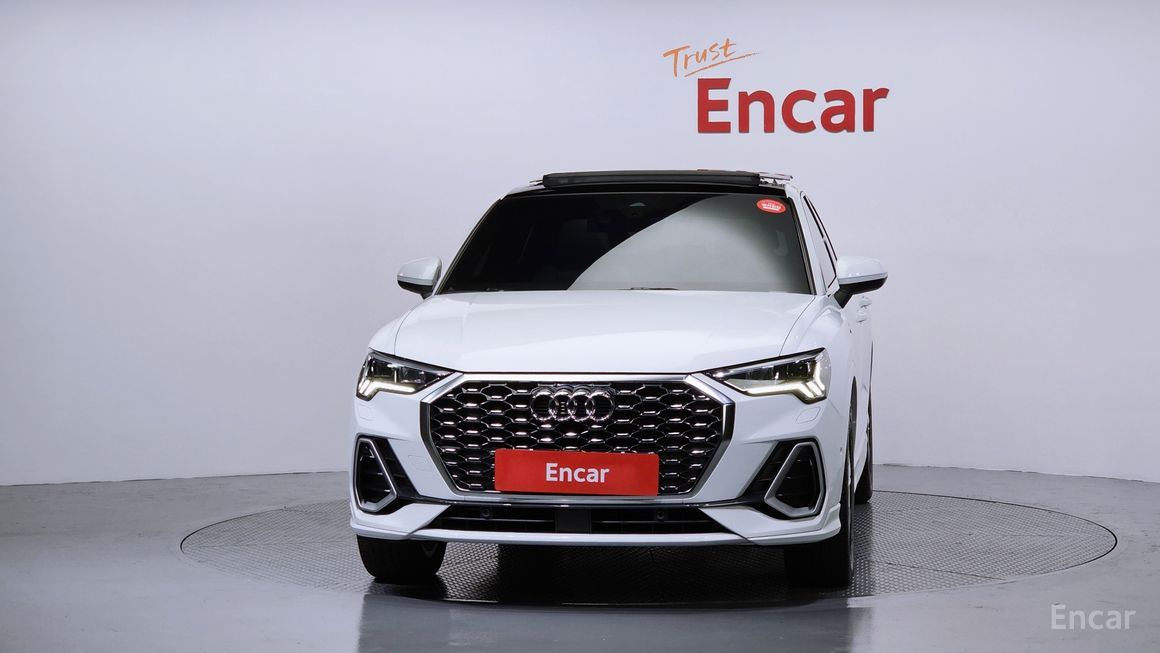 Audi Q3 - фото 2