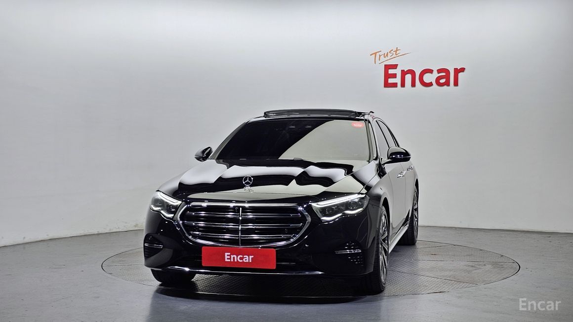 Mercedes-Benz E-Class - фото 2