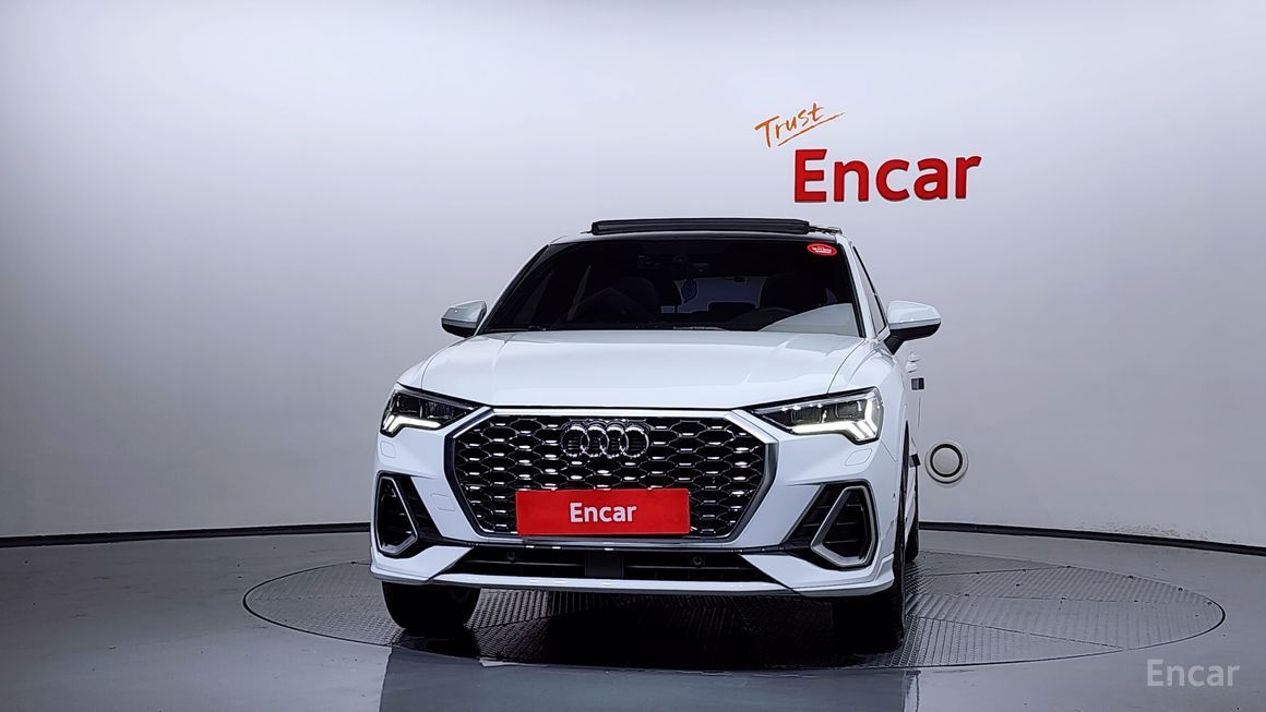 Audi Q3 - фото 2