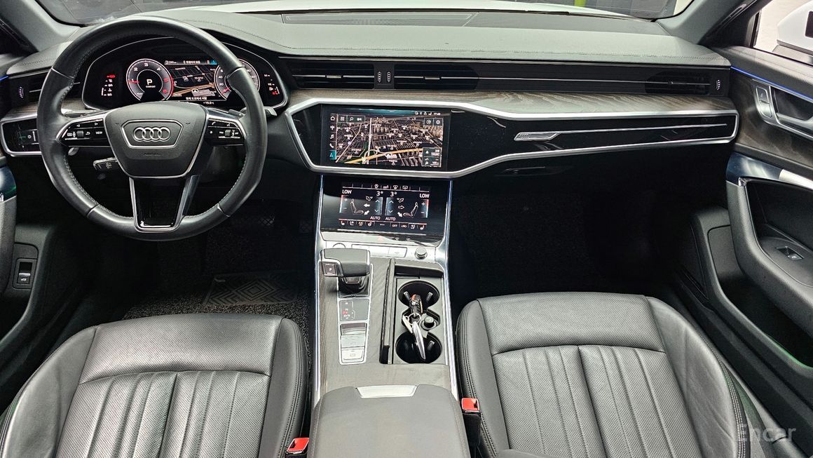 Audi A6 - фото 6