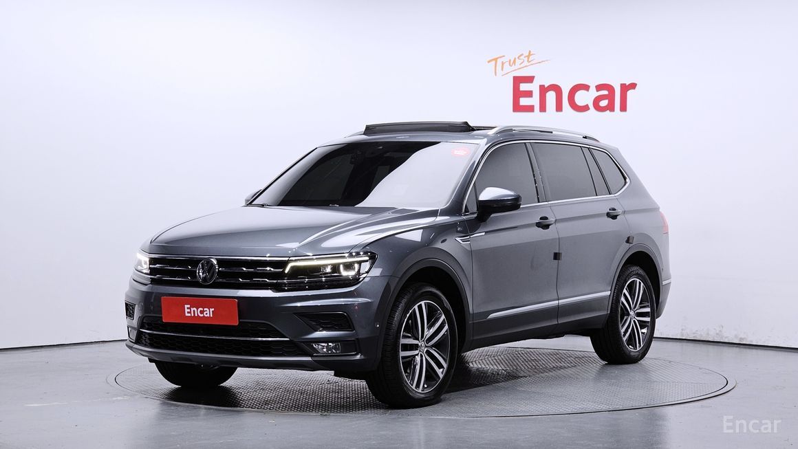 Volkswagen Tiguan - фото 0
