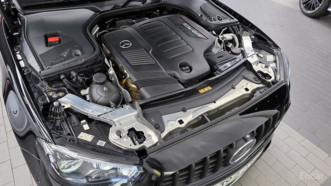 Mercedes-Benz E-Class - фото 5