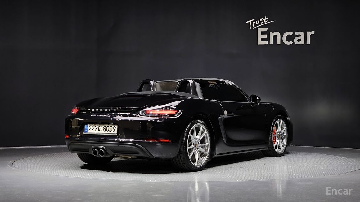 Porsche 718 - фото 1