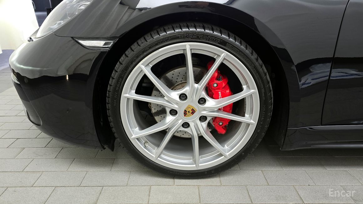 Porsche 718 - фото 4