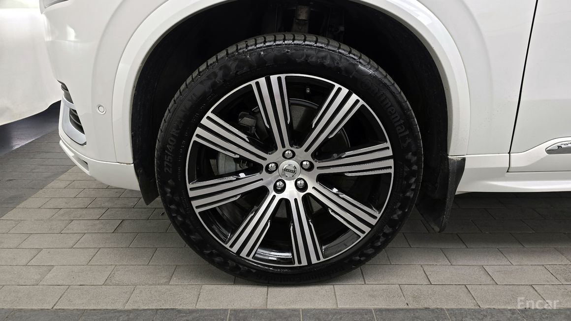 Volvo XC90 - фото 4