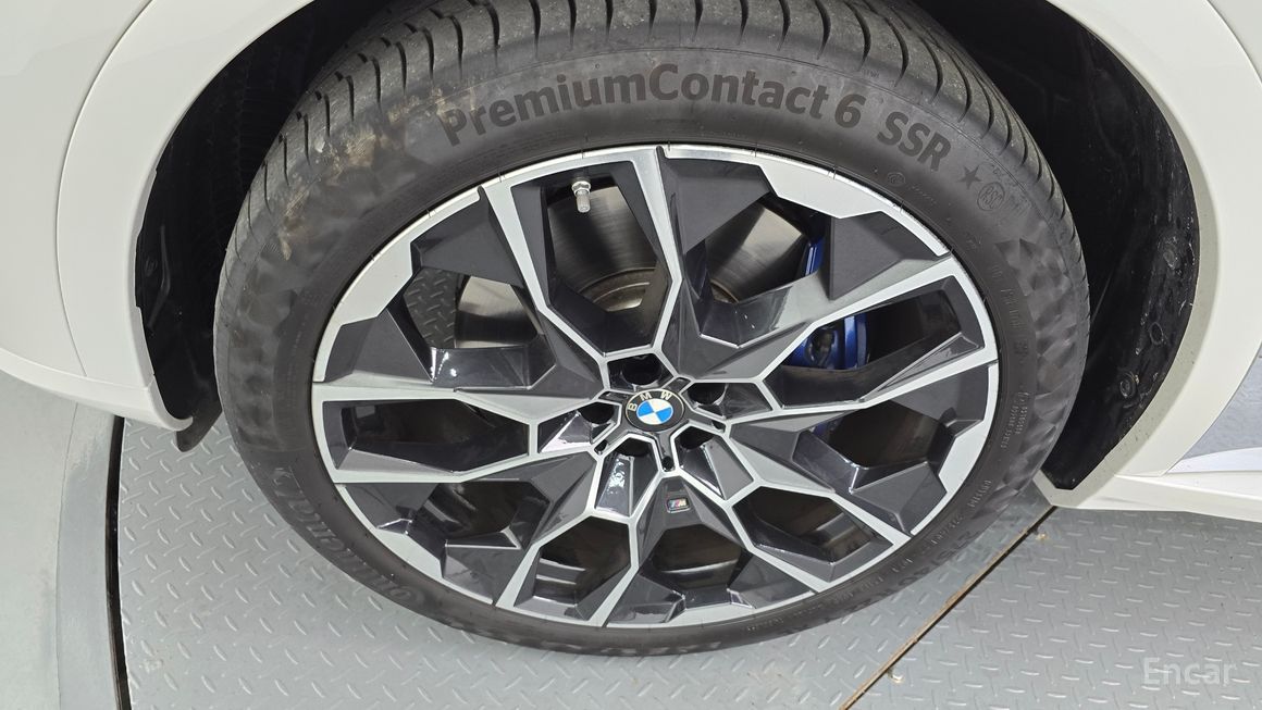 BMW X7 - фото 4
