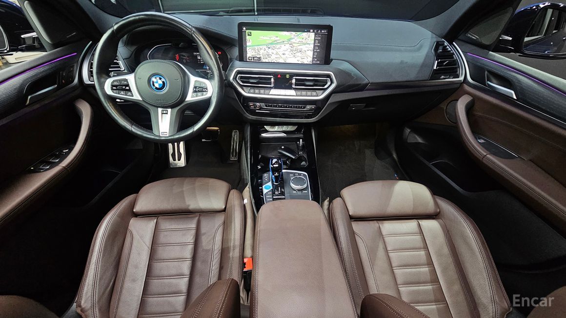 BMW iX3 - фото 6