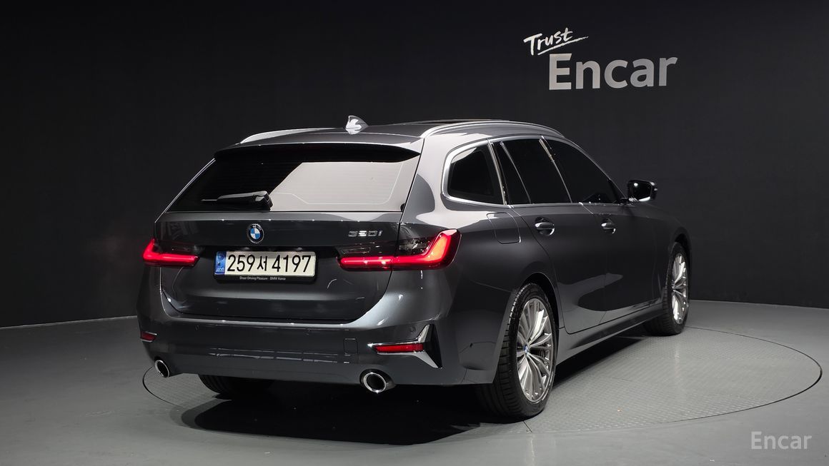 BMW 3 Series - фото 1