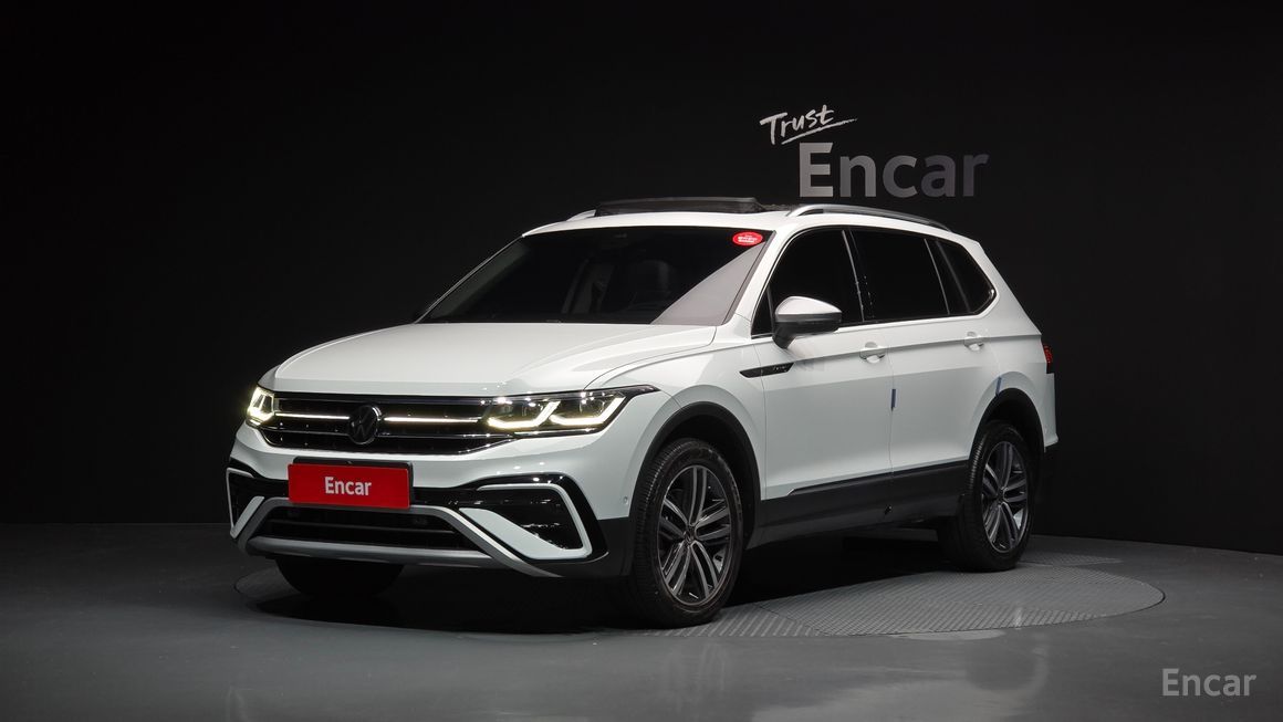 Volkswagen Tiguan - фото 0