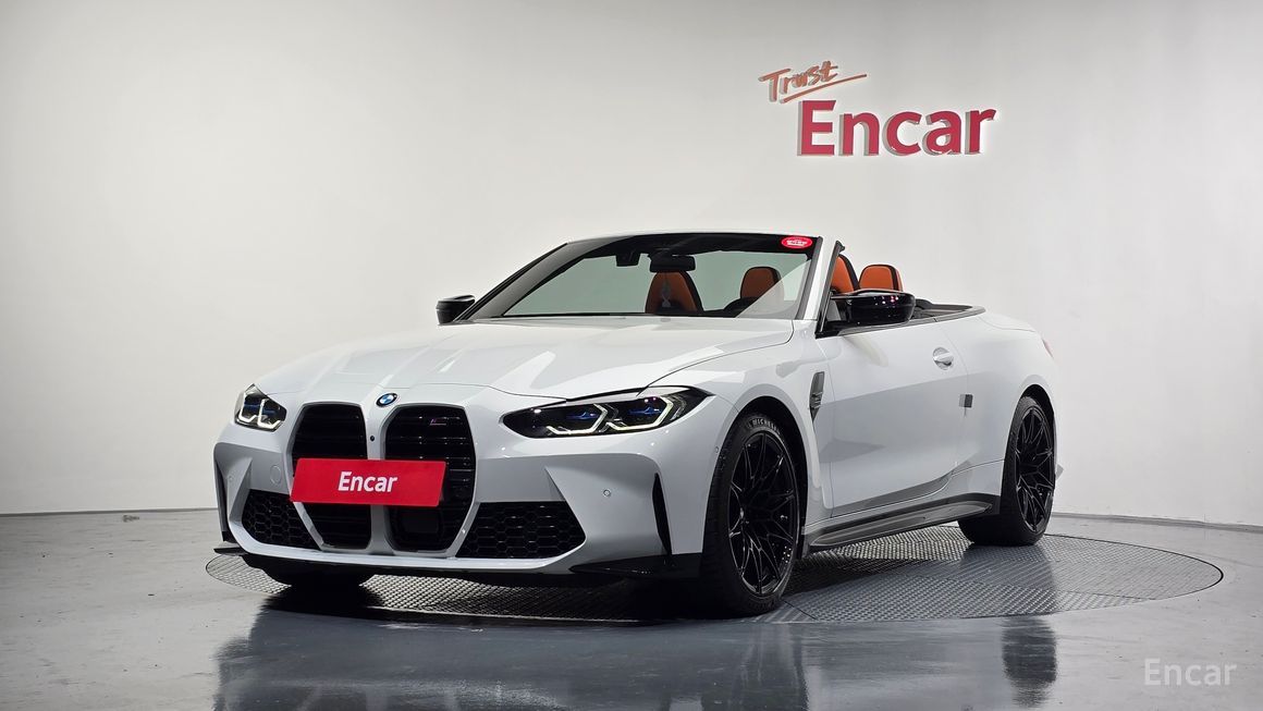 BMW M4 - фото 0