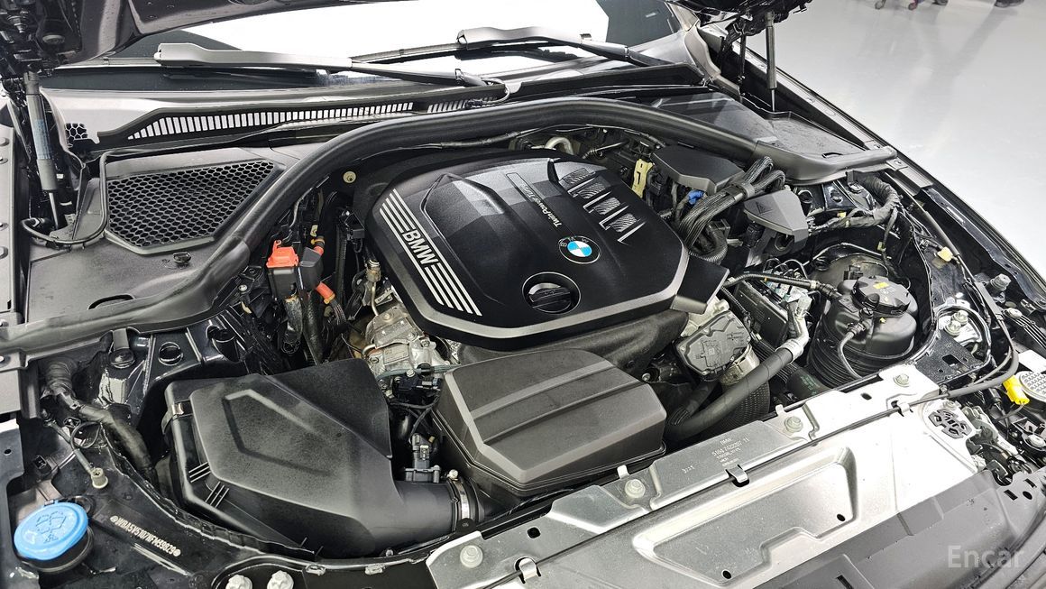 BMW 3 Series - фото 5