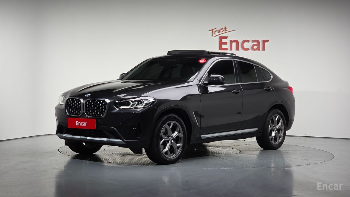 BMW X4 - фото 0