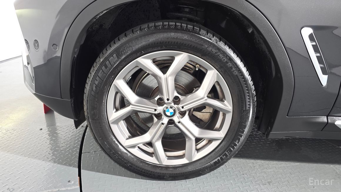 BMW X4 - фото 4