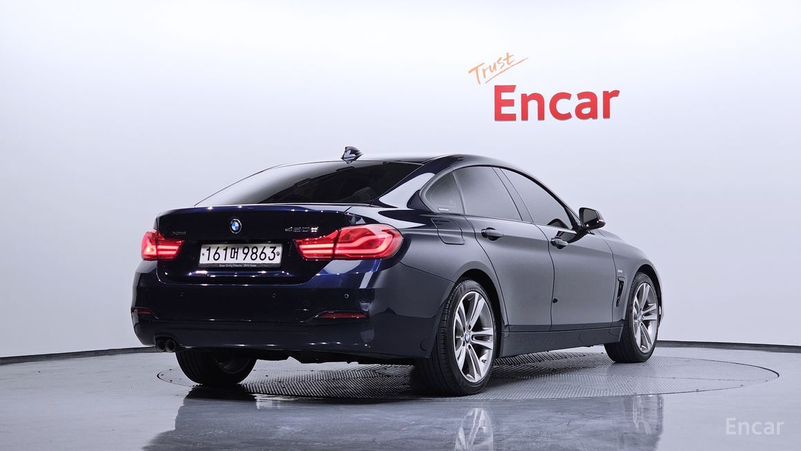 BMW 4 Series - фото 1