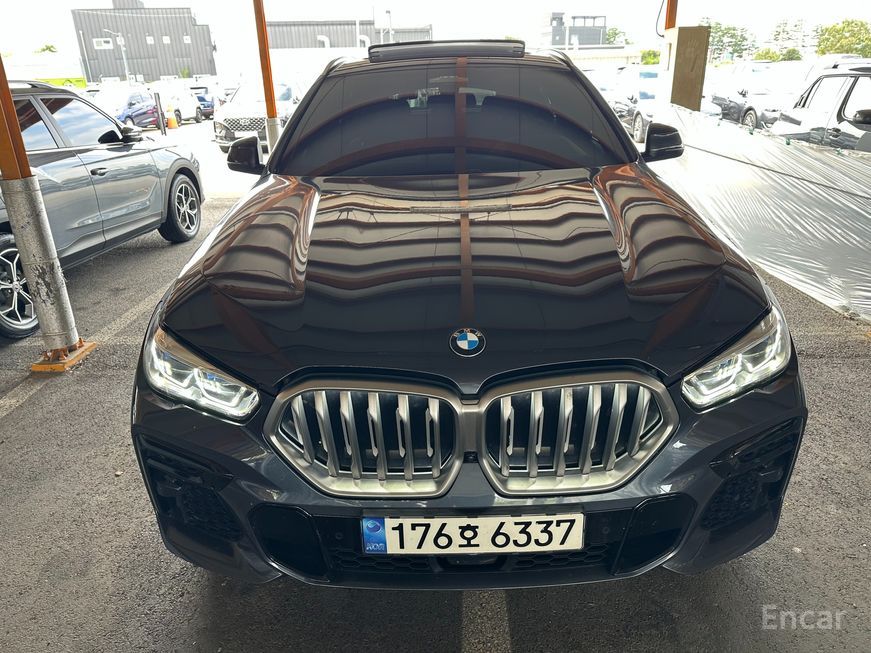 BMW X6 - фото 0