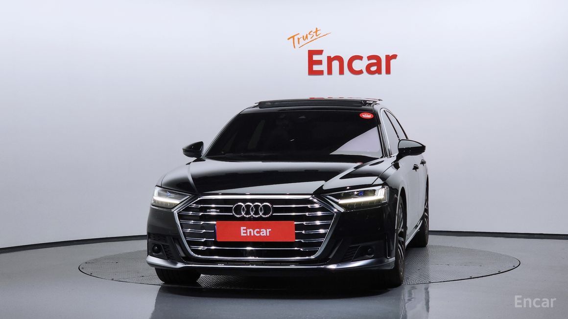 Audi A8 - фото 2