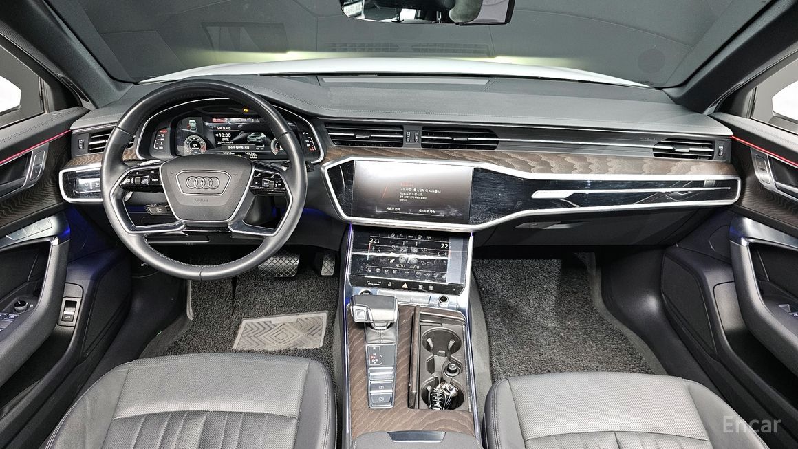 Audi A6 - фото 6