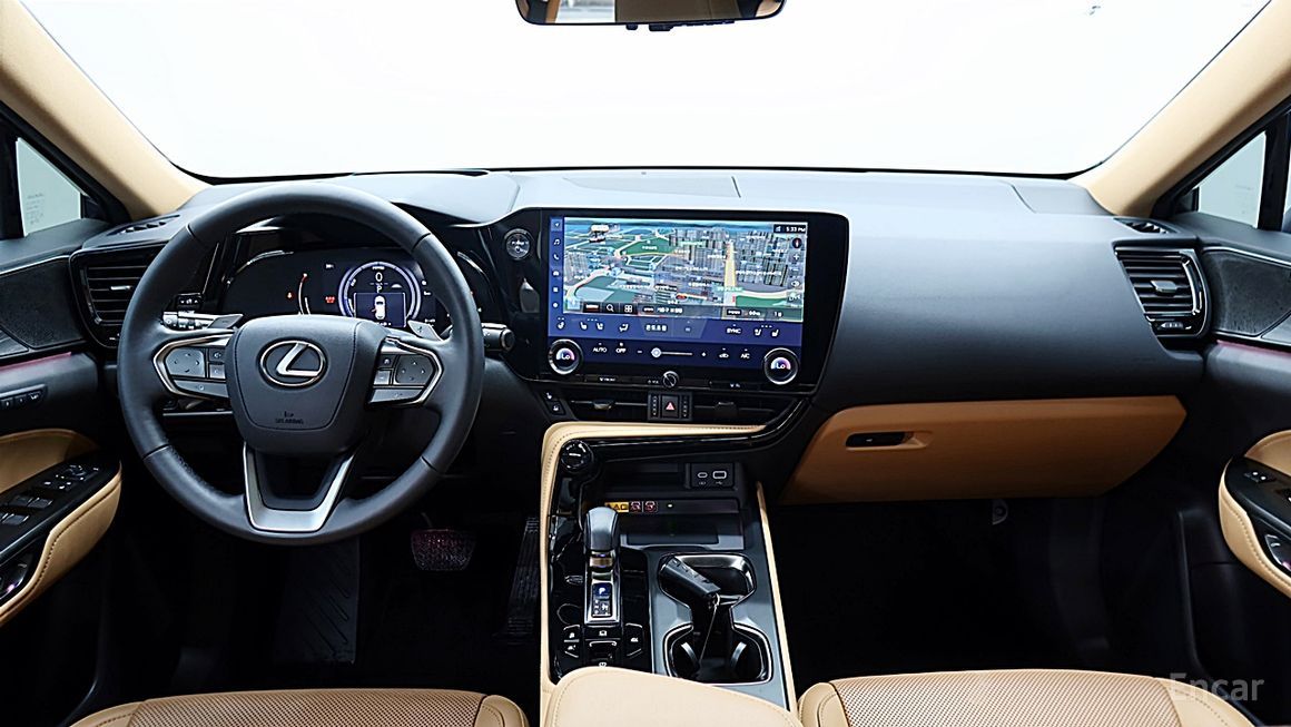 Lexus NX - фото 5