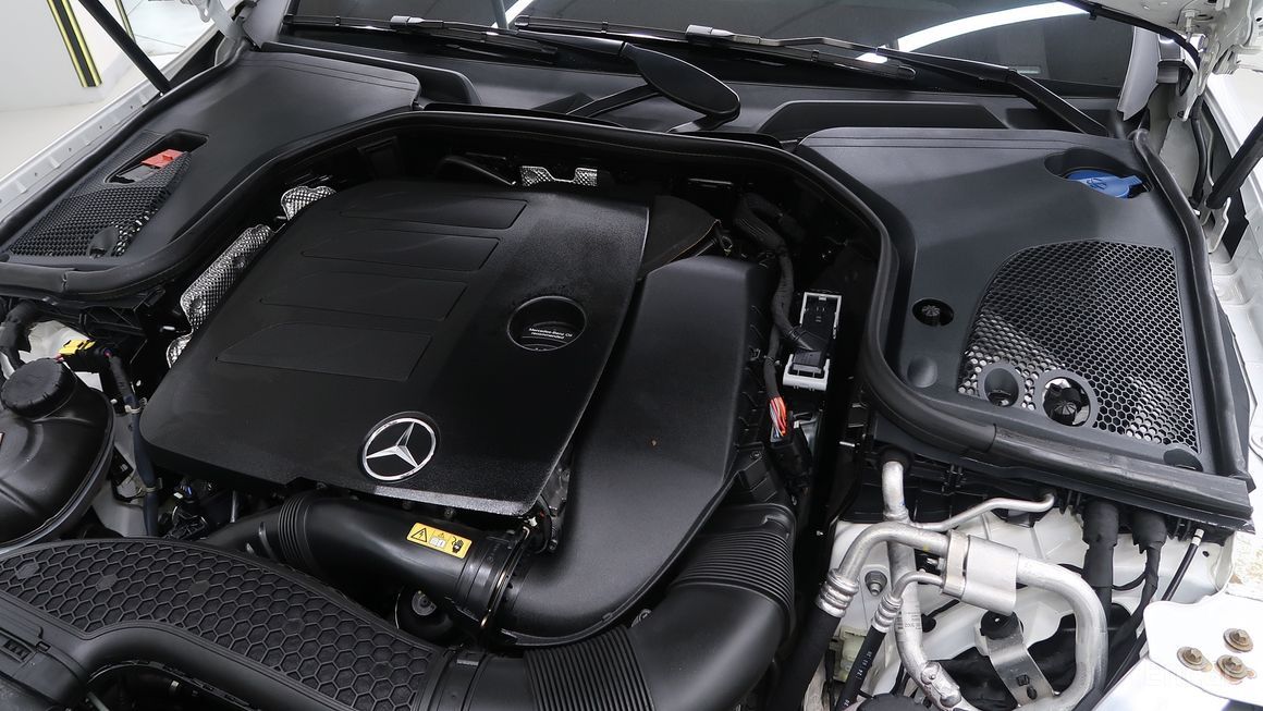 Mercedes-Benz E-Class - фото 5