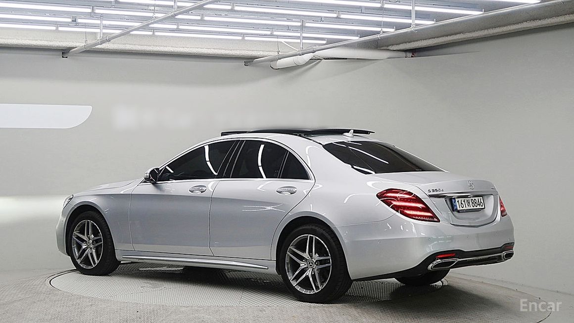 Mercedes-Benz S-Class - фото 1