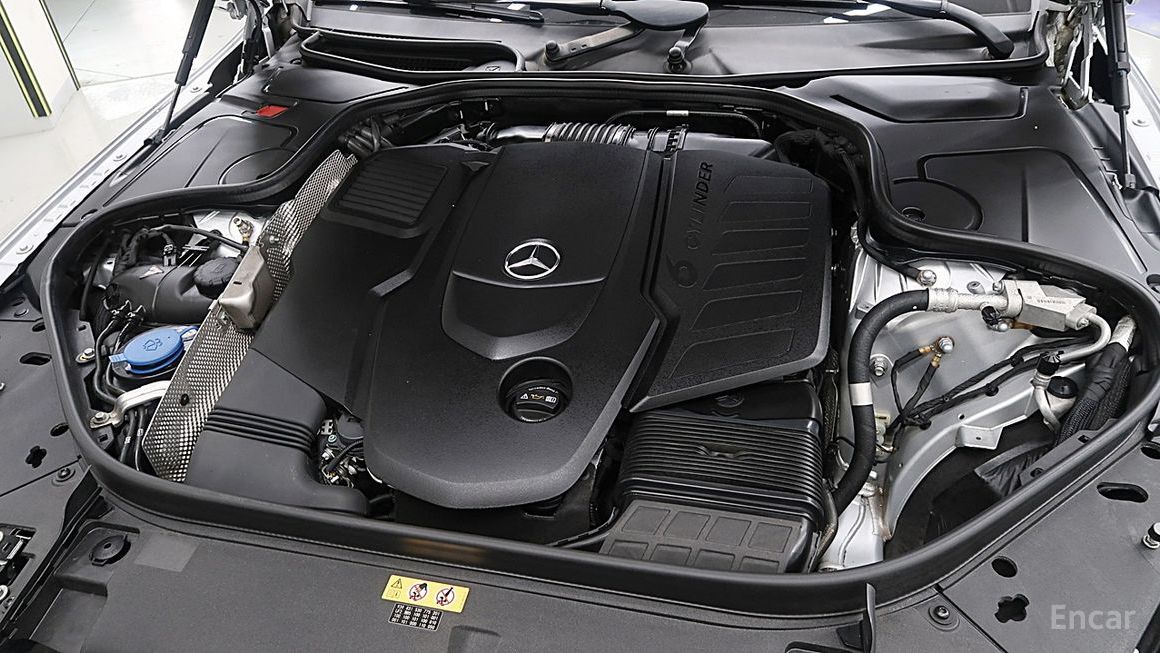 Mercedes-Benz S-Class - фото 5