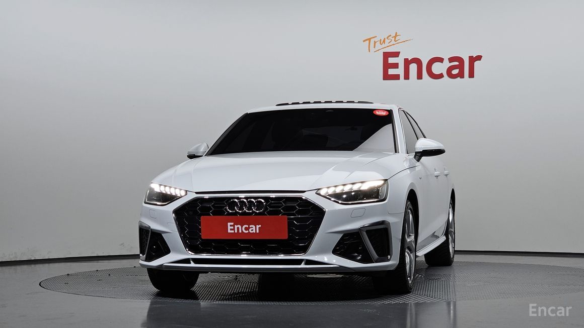 Audi A4 - фото 2