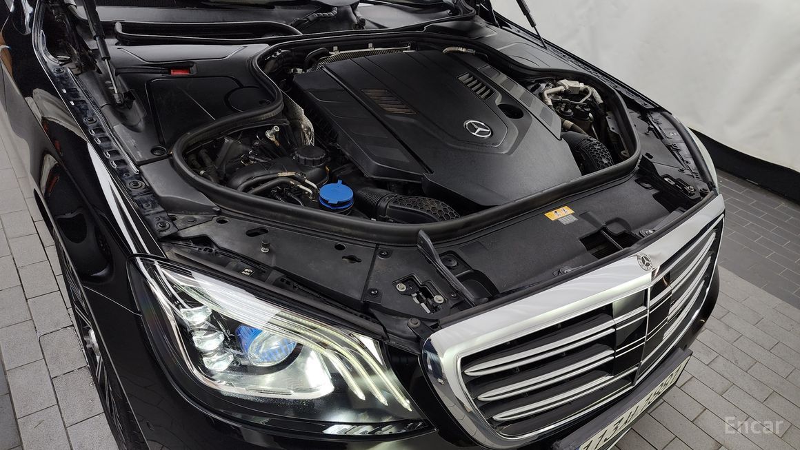 Mercedes-Benz S-Class - фото 5