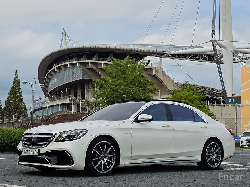 Mercedes-Benz S-Class - фото 0