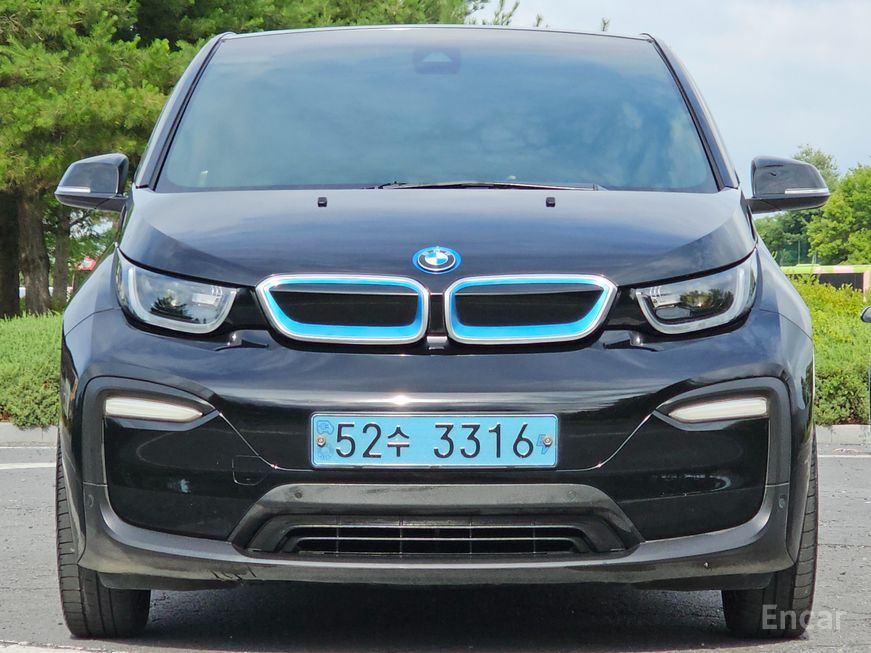 BMW i3 - фото 0