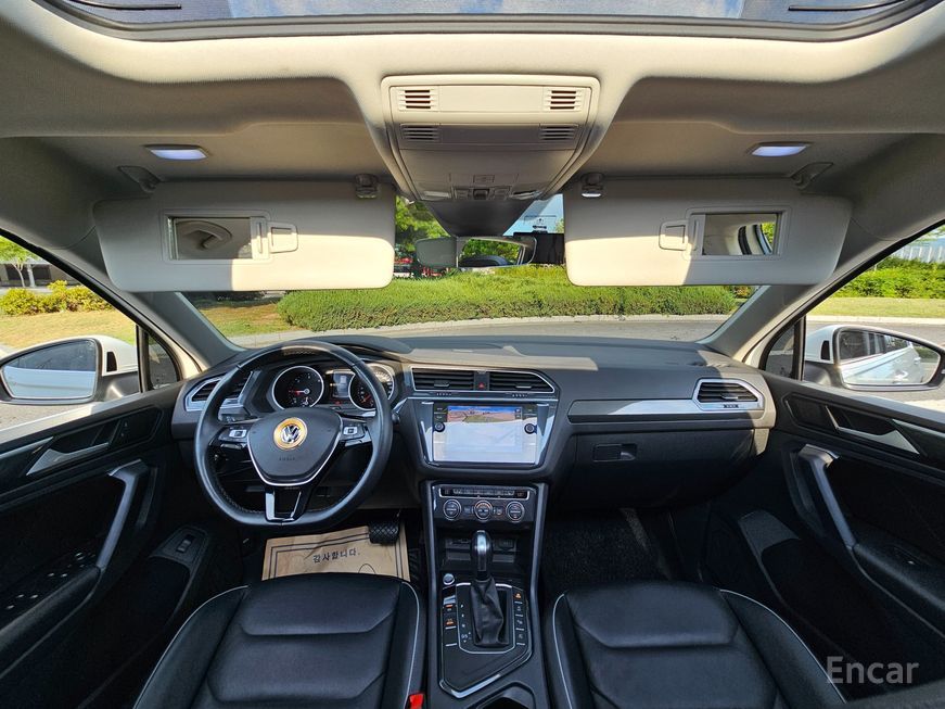 Volkswagen Tiguan - фото 4