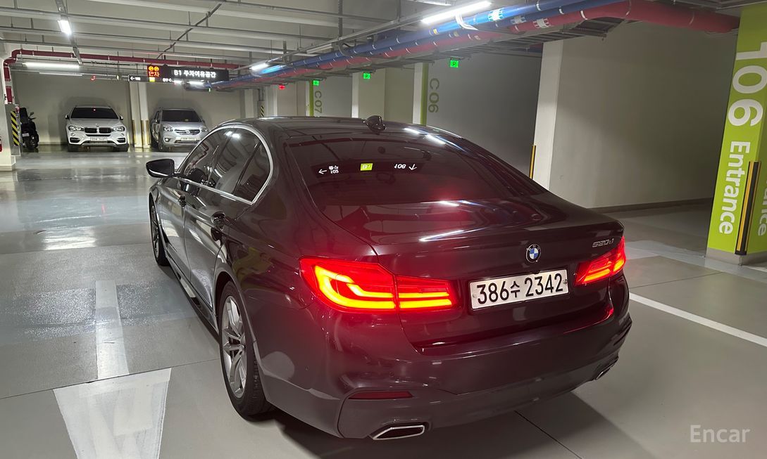 BMW 5 Series - фото 3