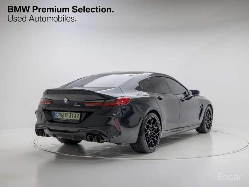 BMW M8 - фото 1