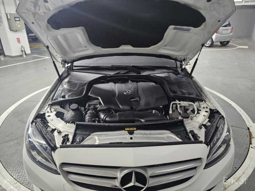 Mercedes-Benz C-Class - фото 5