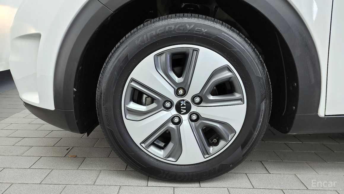 Kia Niro - фото 4