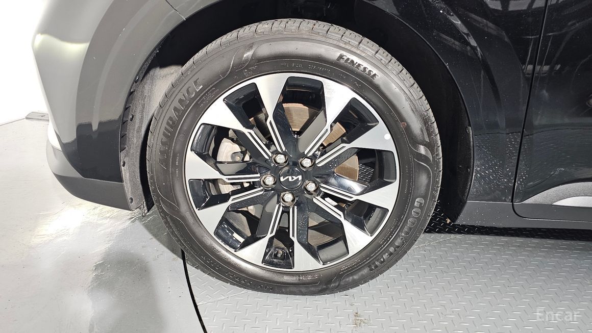 Kia Carnival - фото 4