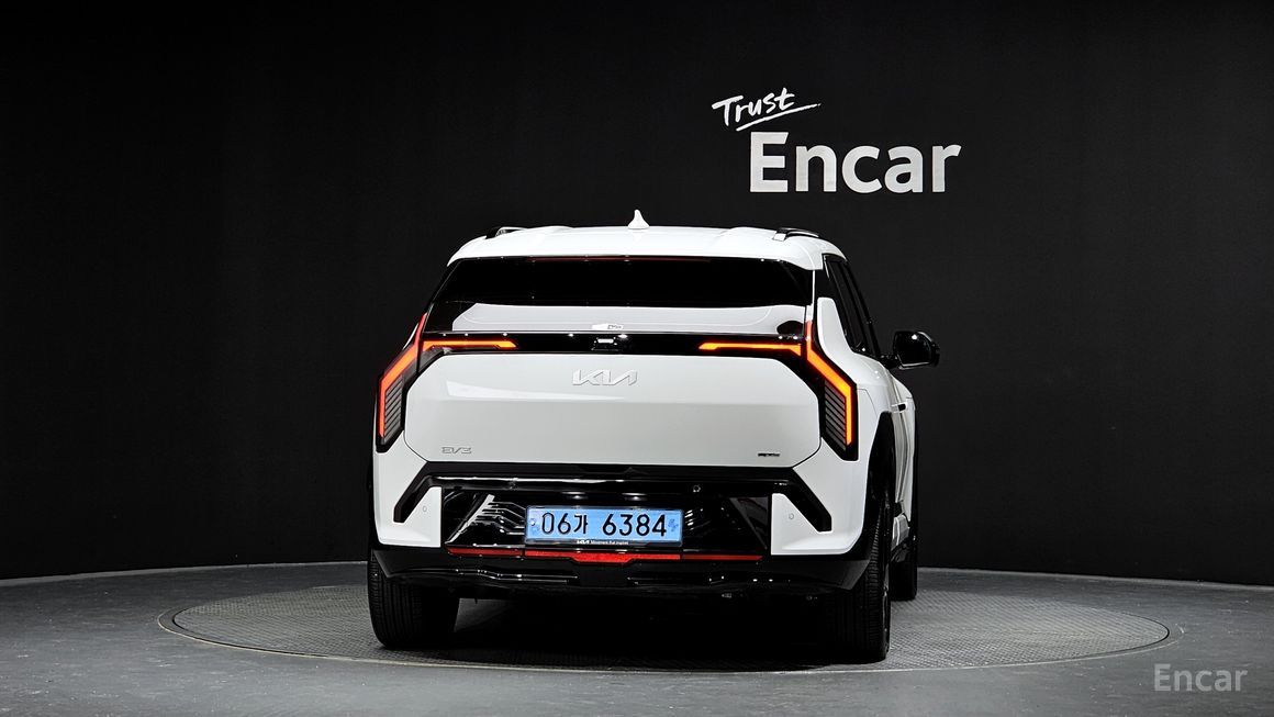 Kia EV3 - фото 3