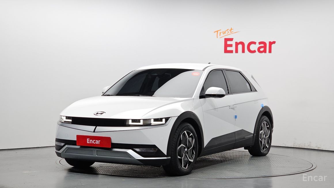 Hyundai Ionic 5 - фото 0