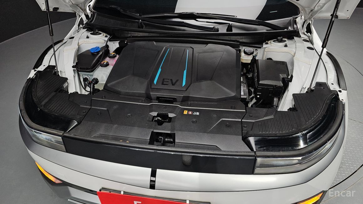 Hyundai Ionic 5 - фото 5