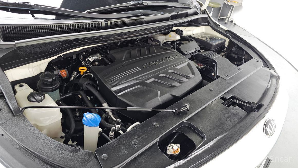 Kia Carnival - фото 2