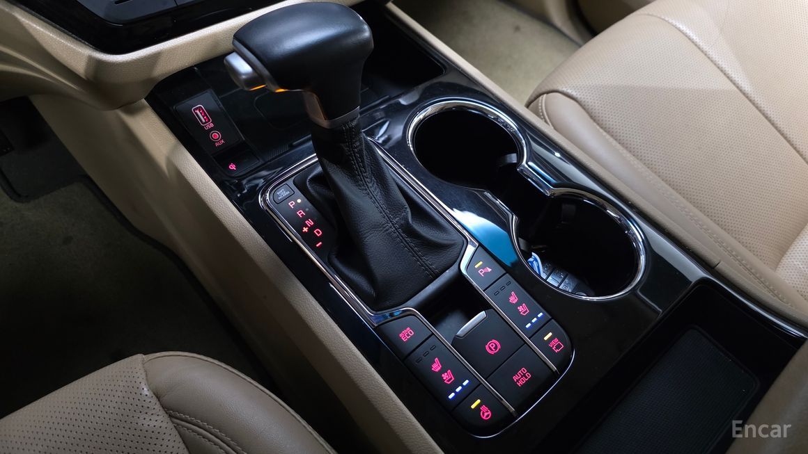 Kia Carnival - фото 5
