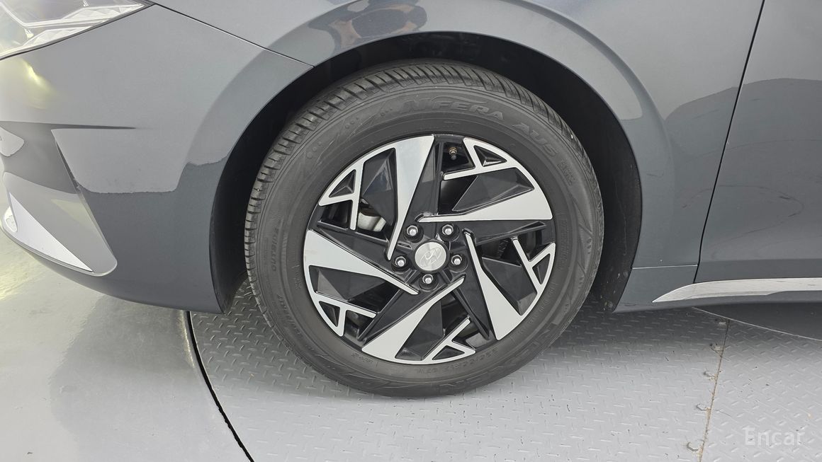 Hyundai Grandeur - фото 4