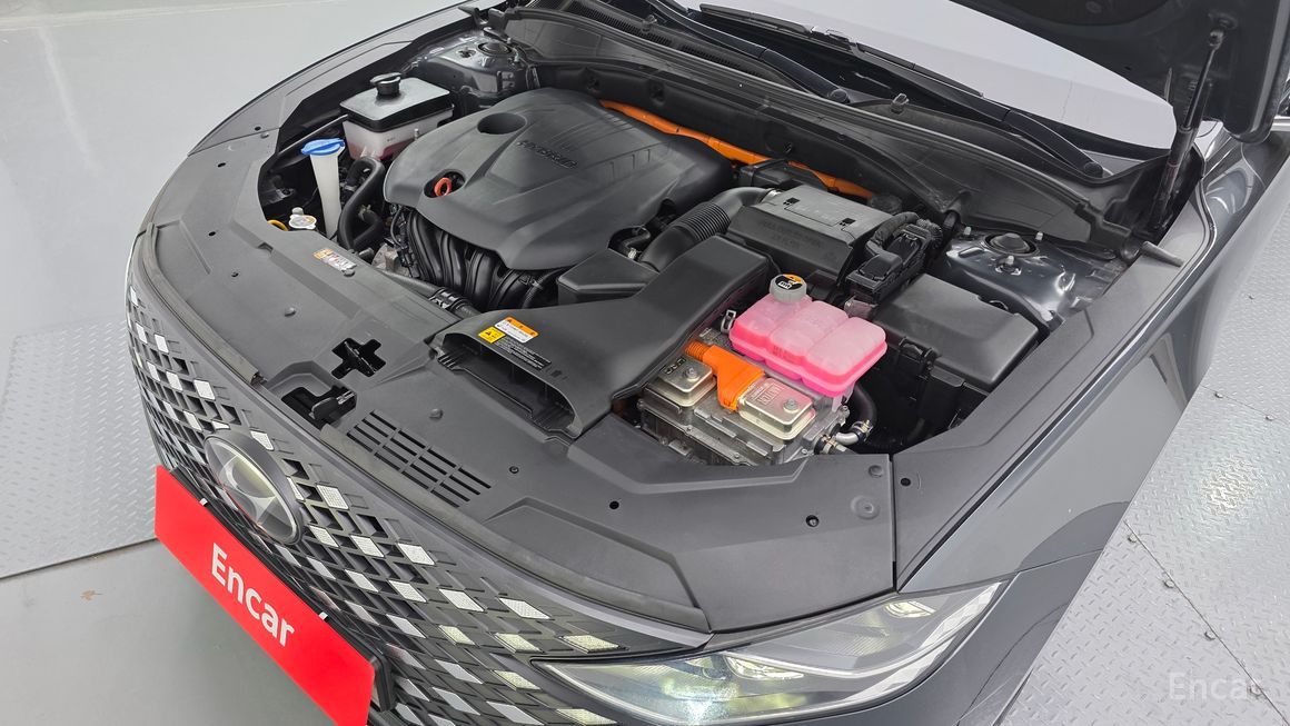 Hyundai Grandeur - фото 5