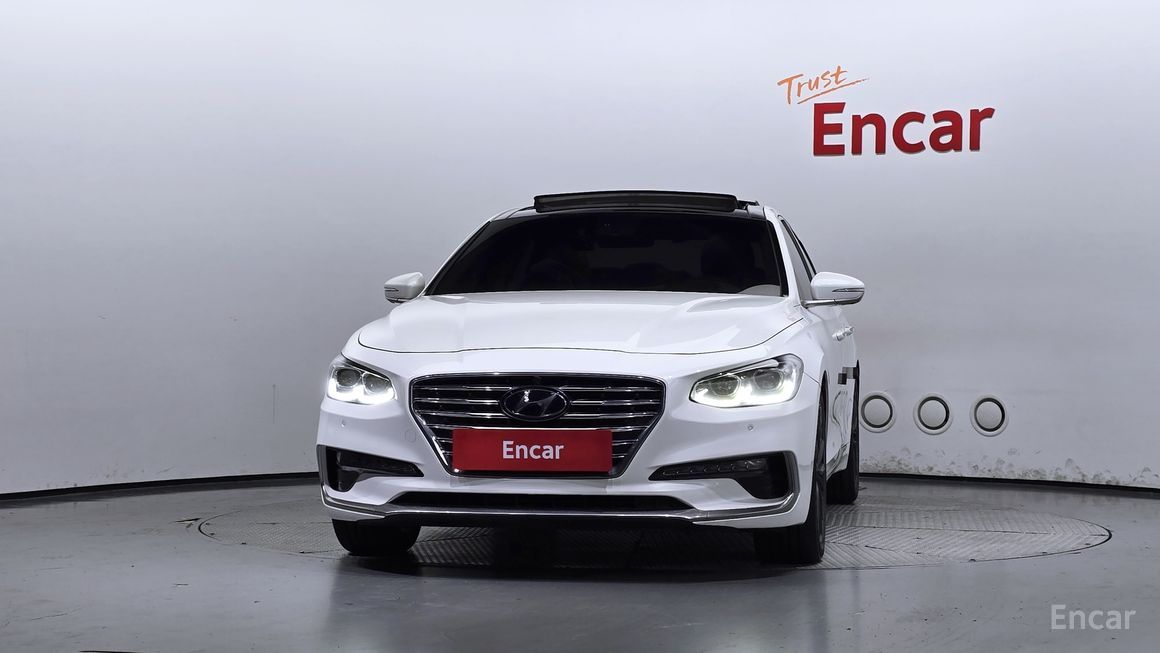 Hyundai Grandeur - фото 2