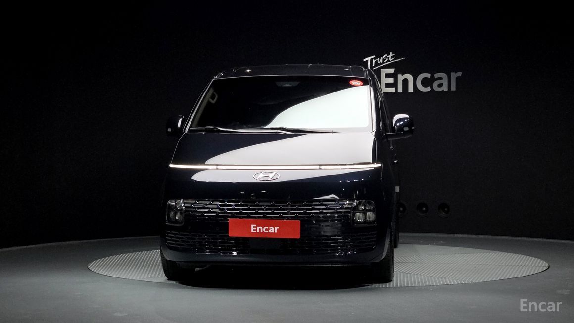 Hyundai Staria - фото 2